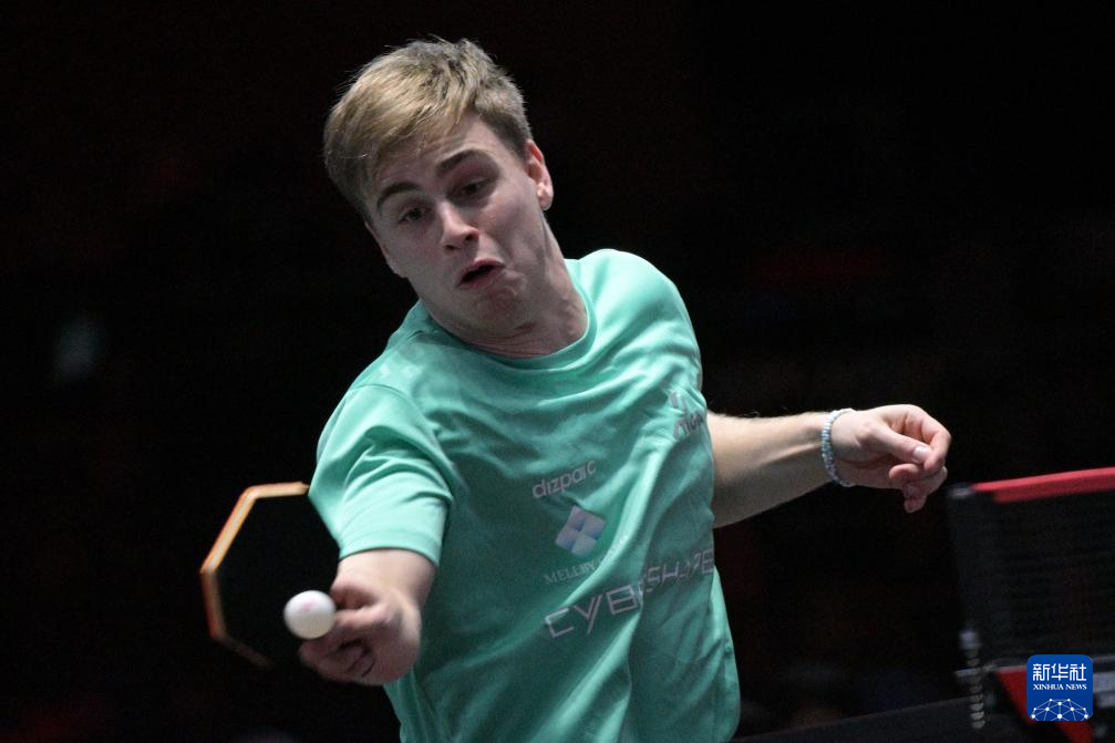 球迷们都在 球迷们都在