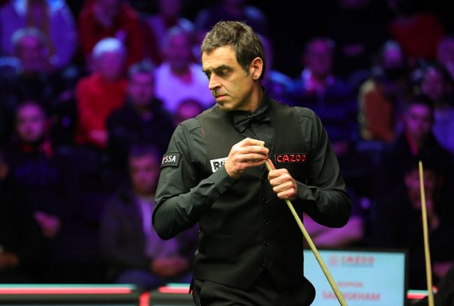 依靠精确的 依靠精确的