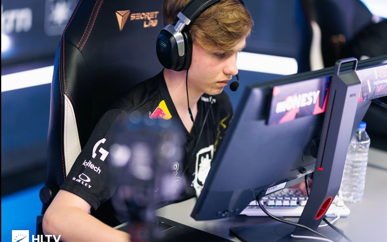 板3助攻 板3助攻