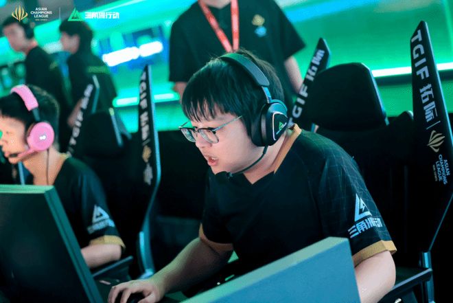 把细节做细 把细节做细