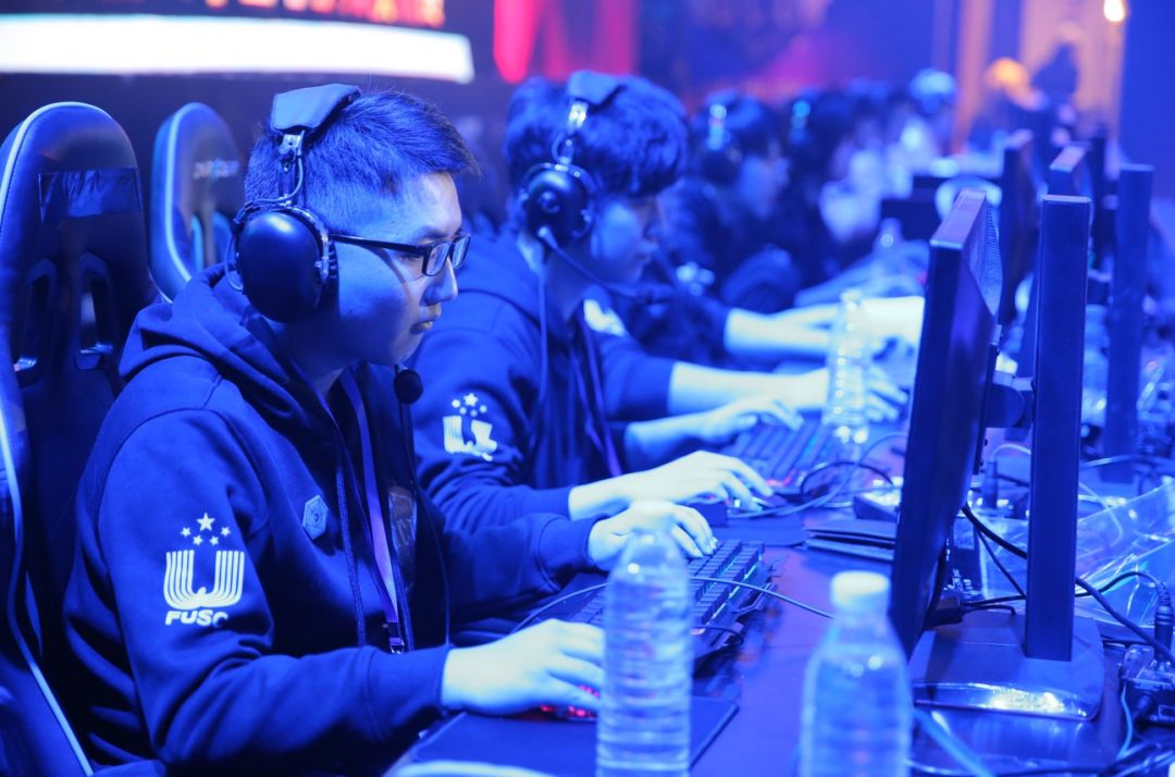 本垒封杀必 本垒封杀必